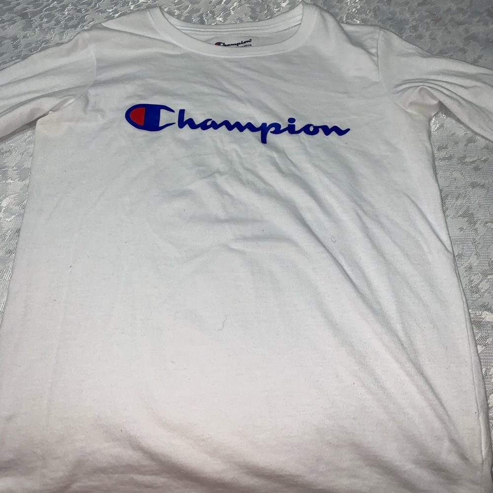 Champion long sleeve shirt